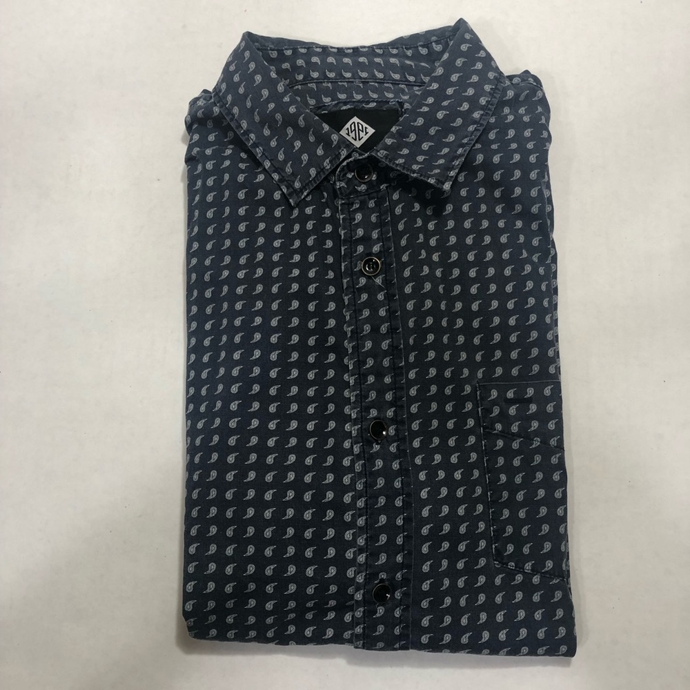 Cotton On short sleeve button up🔥🔥🔥